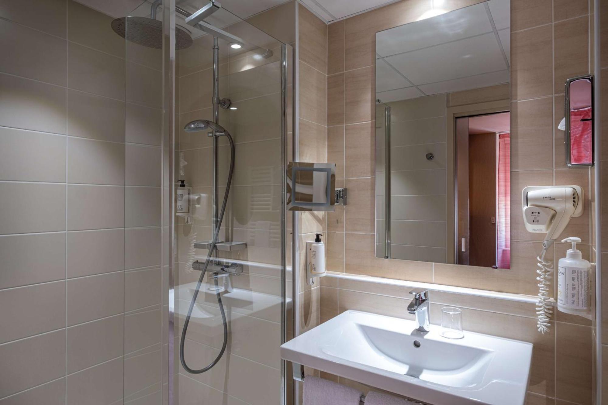 Best Western Plus Richelieu Limoges Exterior foto